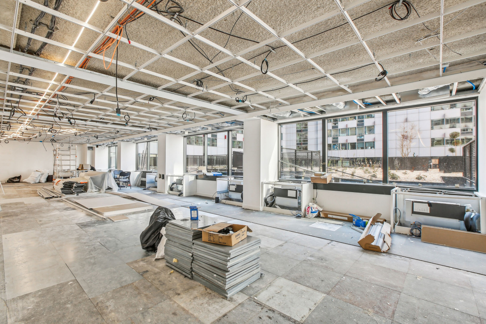 
                                                Location
                                                 Location Bureaux Paris 75015