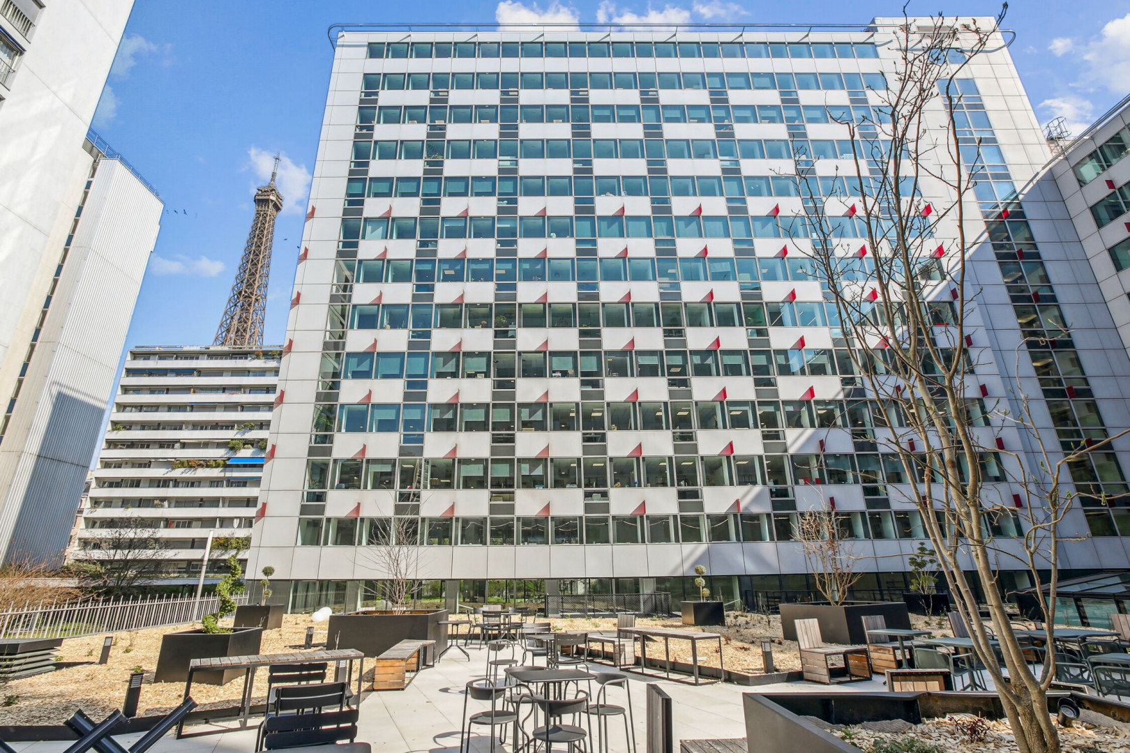 
                                                Location
                                                 Location Bureaux Paris 75015