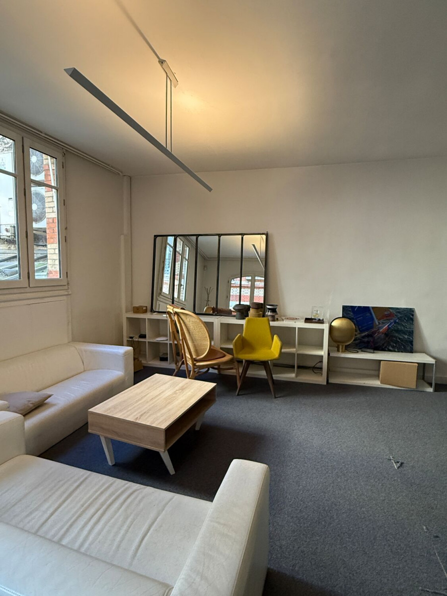 
                                                Location
                                                 Location Bureaux Paris 75016