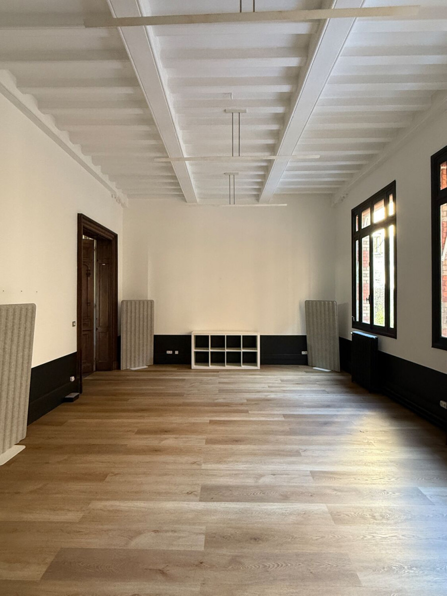 
                                                Location
                                                 Location Bureaux Paris 75016