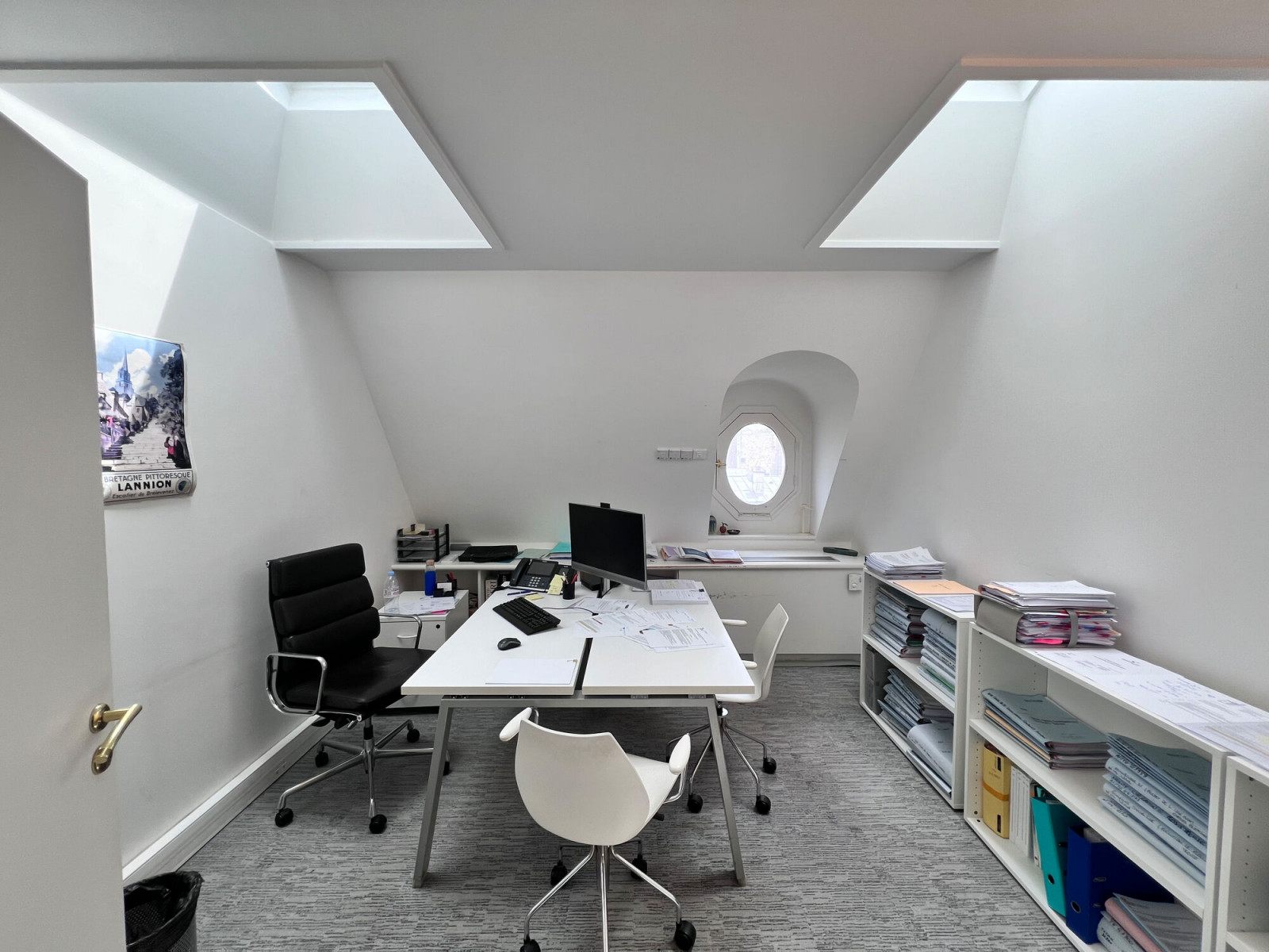 
                                                Location
                                                 Location Bureaux Paris 75016
