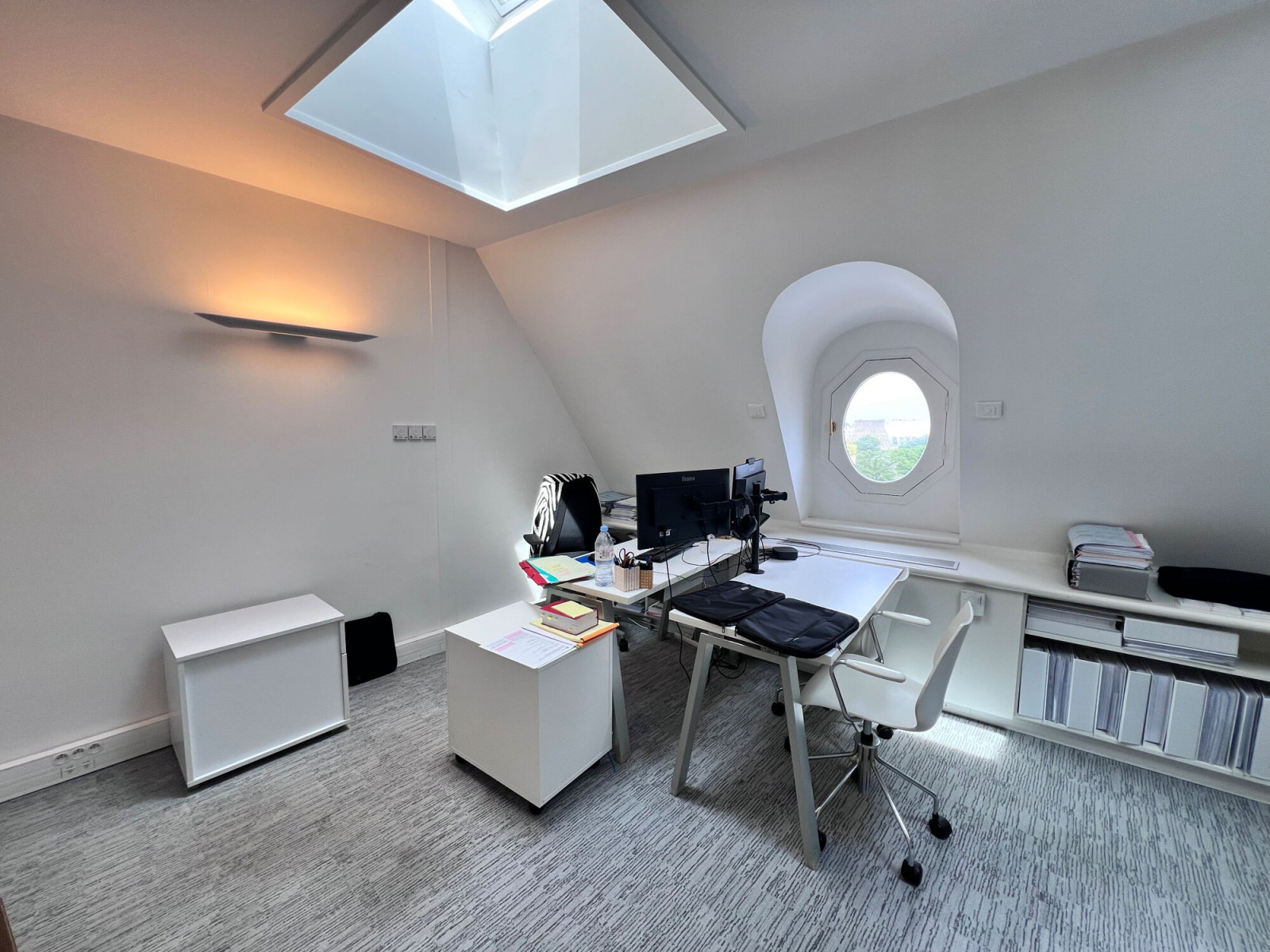 
                                                Location
                                                 Location Bureaux Paris 75016