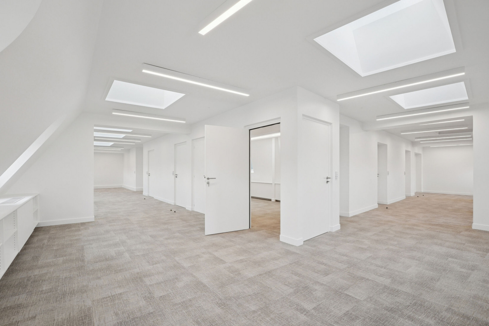 
                                                Location
                                                 Location Bureaux Paris 75016
