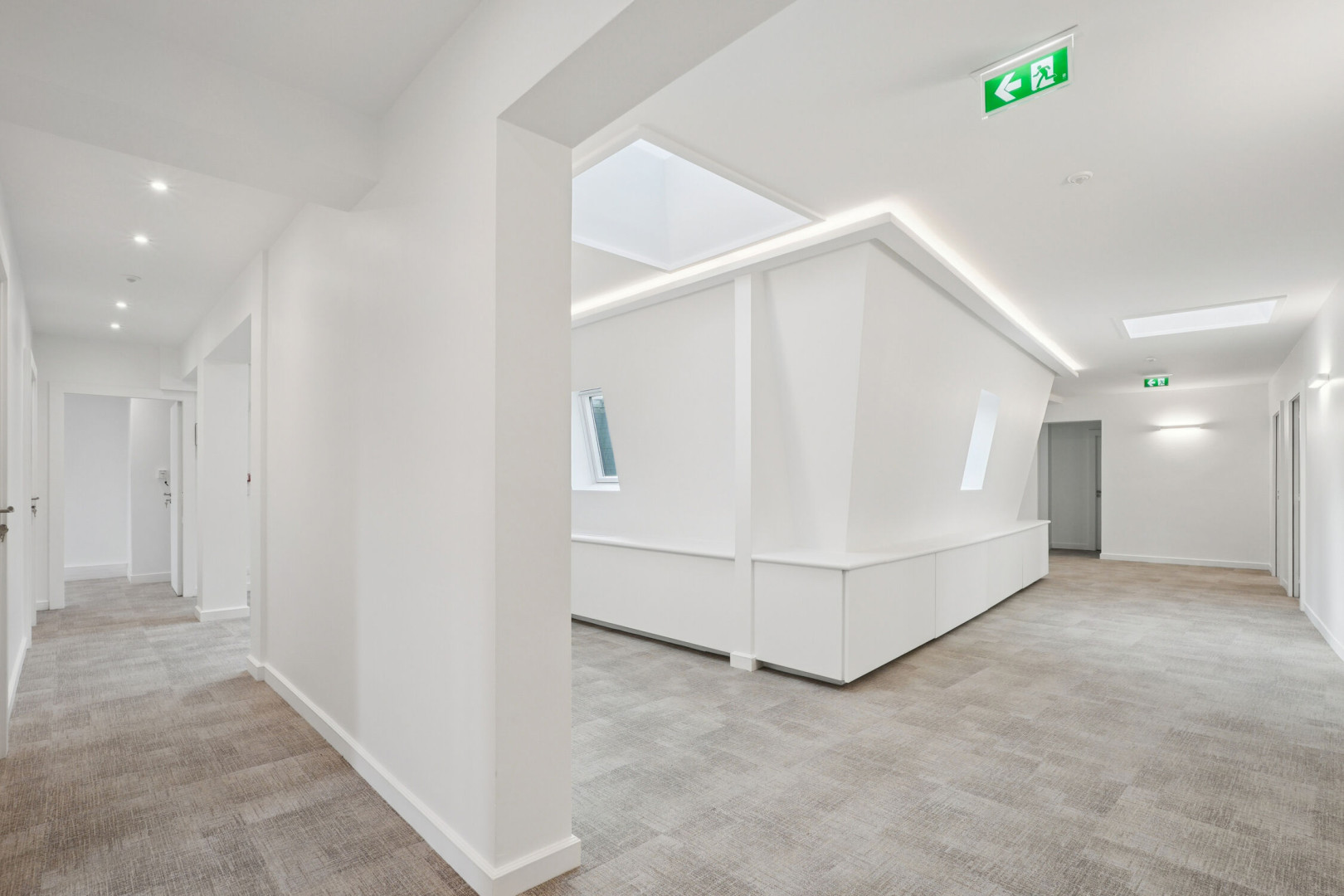 
                                                Location
                                                 Location Bureaux Paris 75016