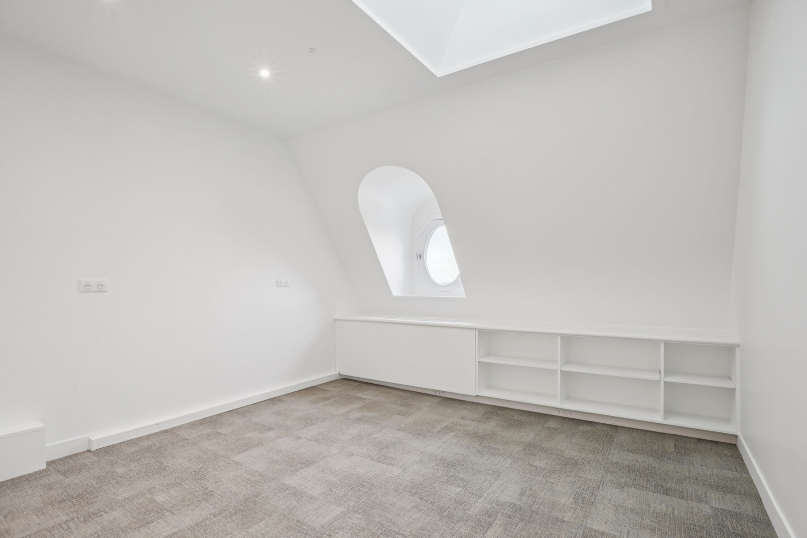 
                                                Location
                                                 Location Bureaux Paris 75016