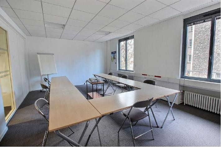 
                                                Location
                                                 Location Bureaux Paris 75016