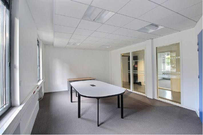 
                                                Location
                                                 Location Bureaux Paris 75016