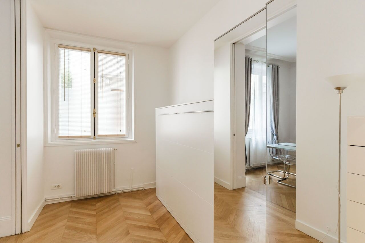 
                                                Location
                                                 Location Bureaux Paris 75016