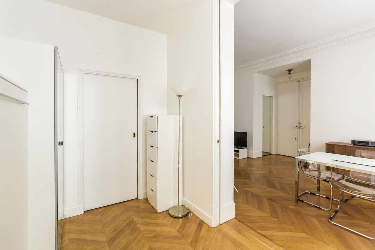 
                                                Location
                                                 Location Bureaux Paris 75016