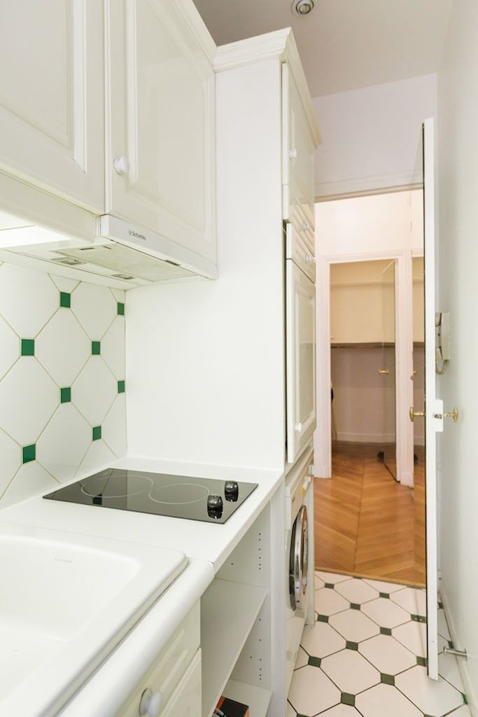 
                                                Location
                                                 Location Bureaux Paris 75016