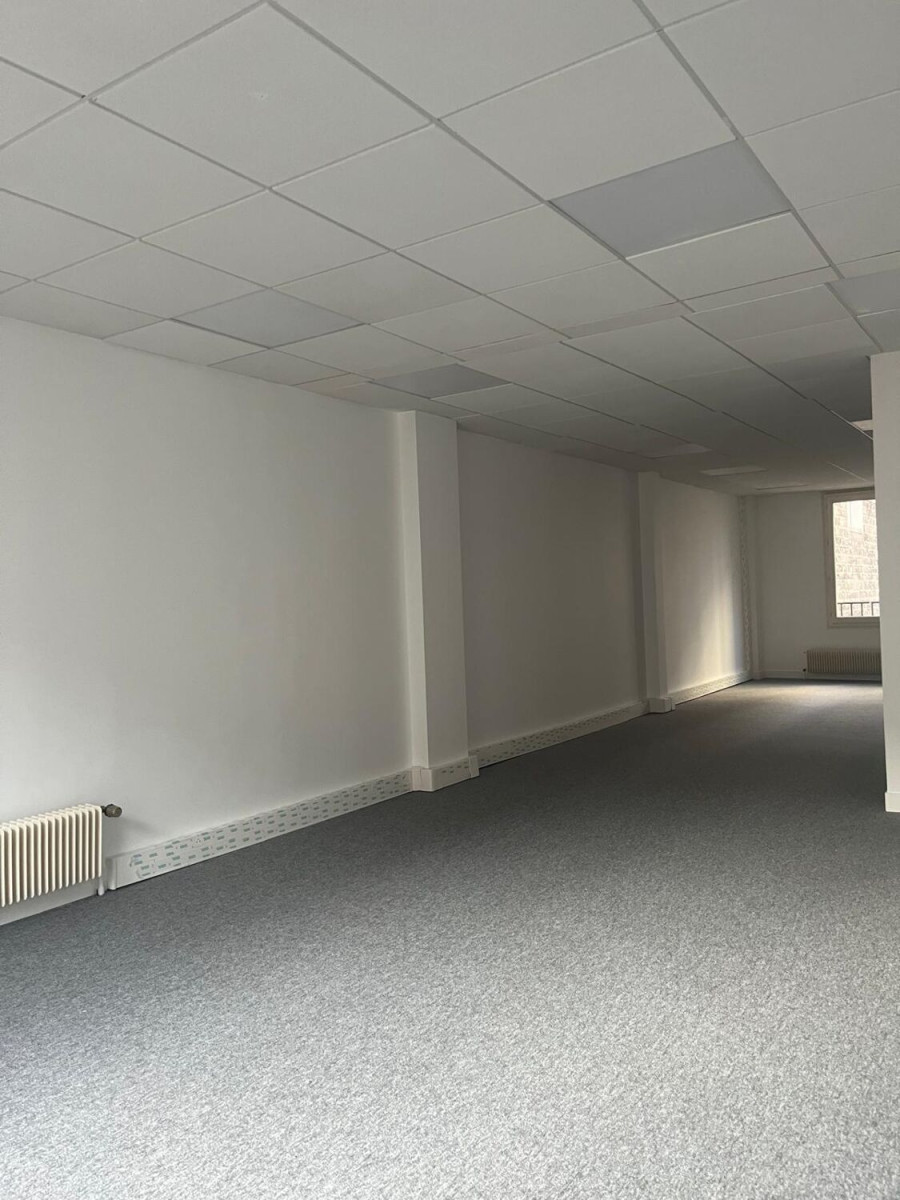 
                                                Location
                                                 Location Bureaux Paris 75016