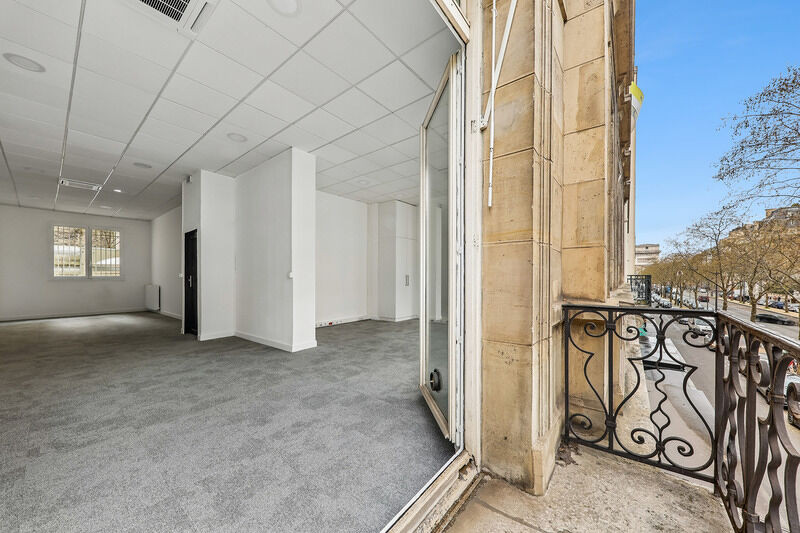 
                                                Location
                                                 Location Bureaux Paris 75016