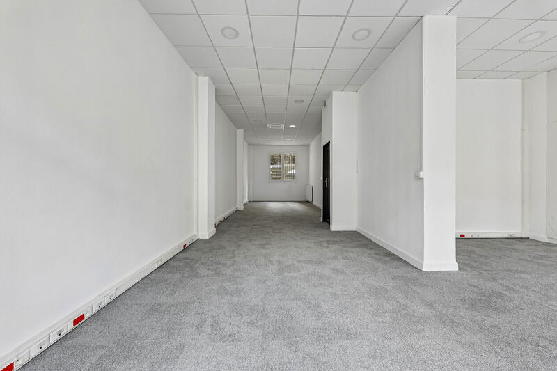
                                                Location
                                                 Location Bureaux Paris 75016