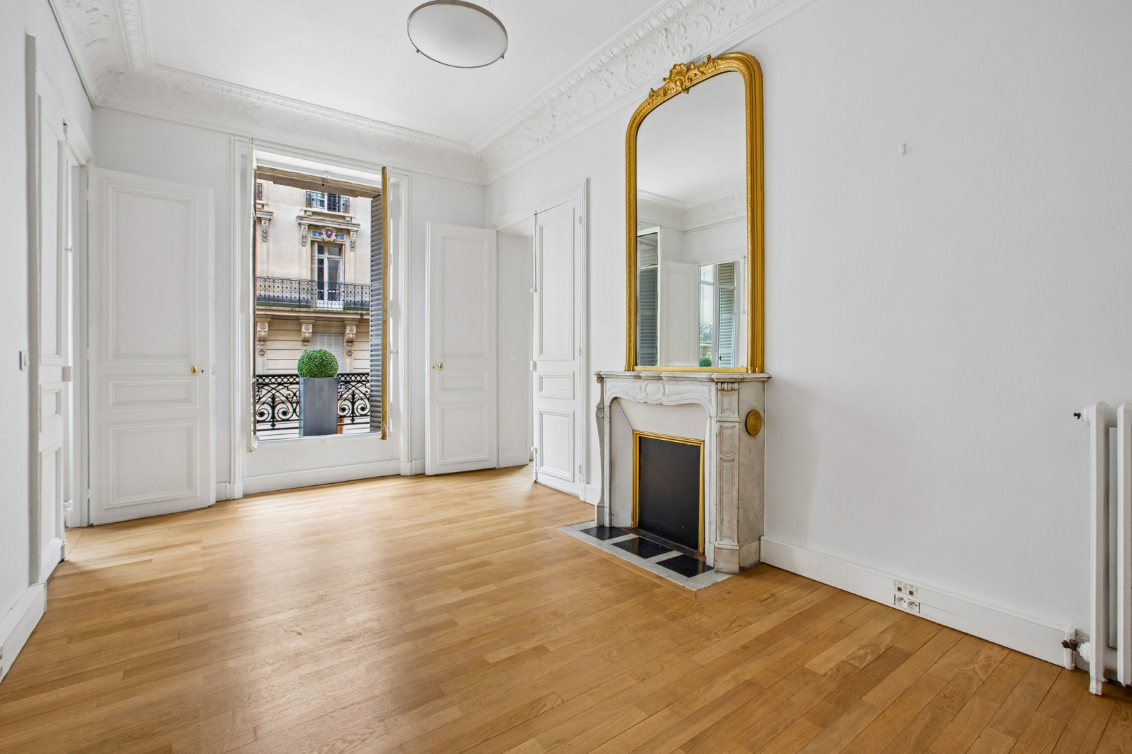 
                                                Location
                                                 Location Bureaux Paris 75016