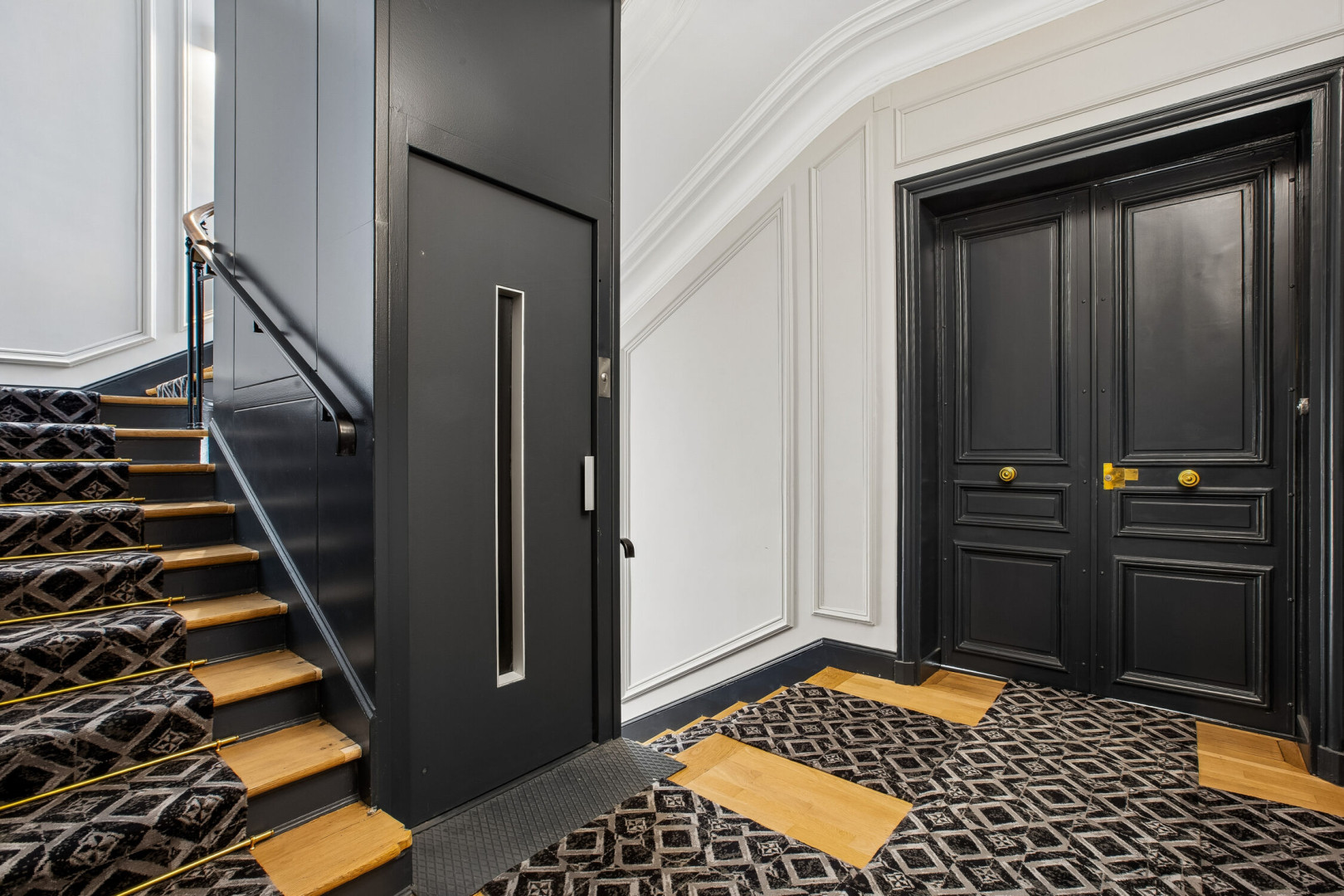 
                                                Location
                                                 Location Bureaux Paris 75016