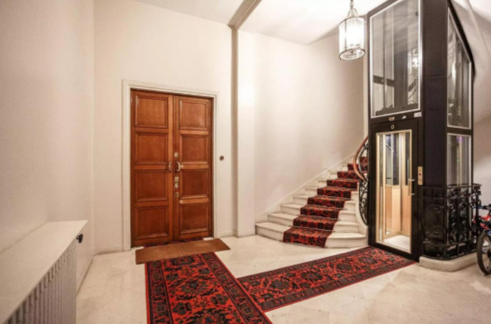 
                                                Location
                                                 Location Bureaux Paris 75016