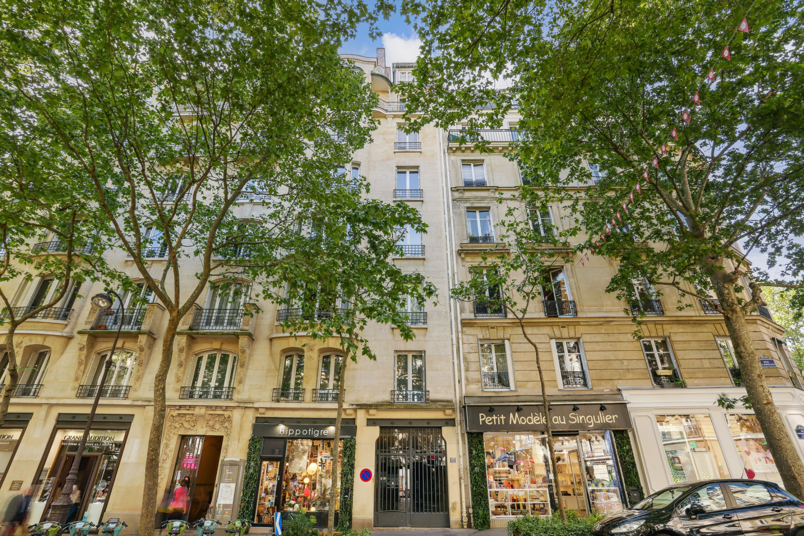 
                                                Location
                                                 Location Bureaux Paris 75016