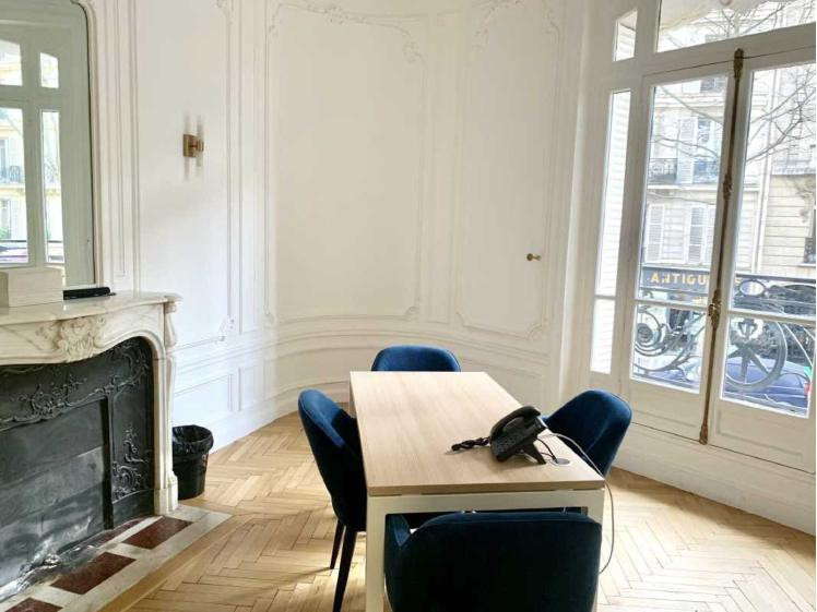 
                                                Location
                                                 Location Bureaux Paris 75016