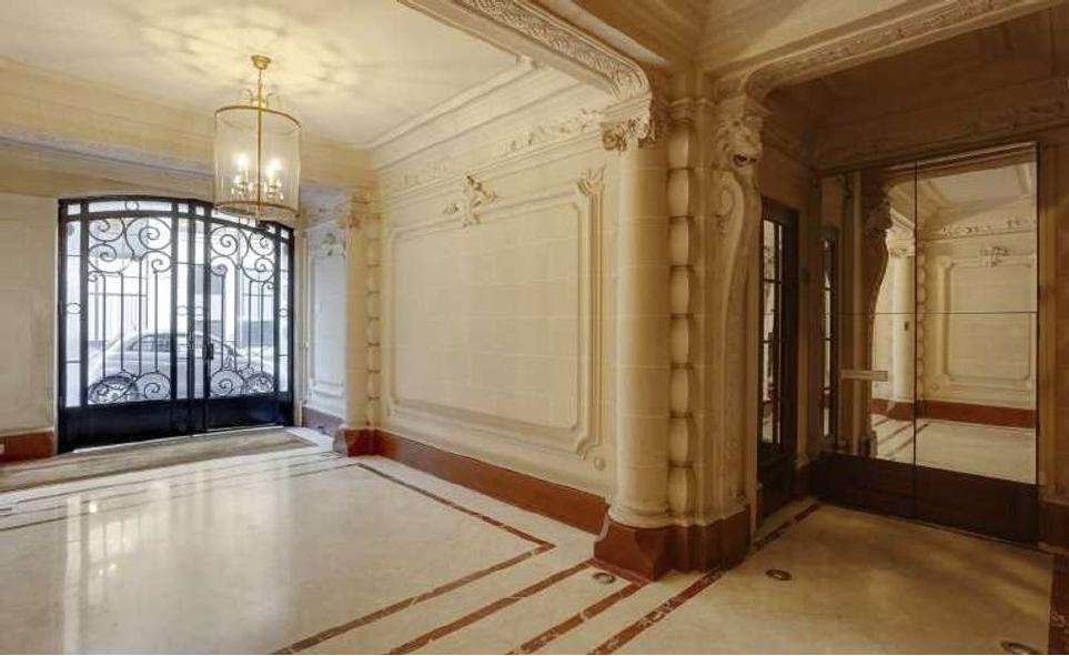 
                                                Location
                                                 Location Bureaux Paris 75016