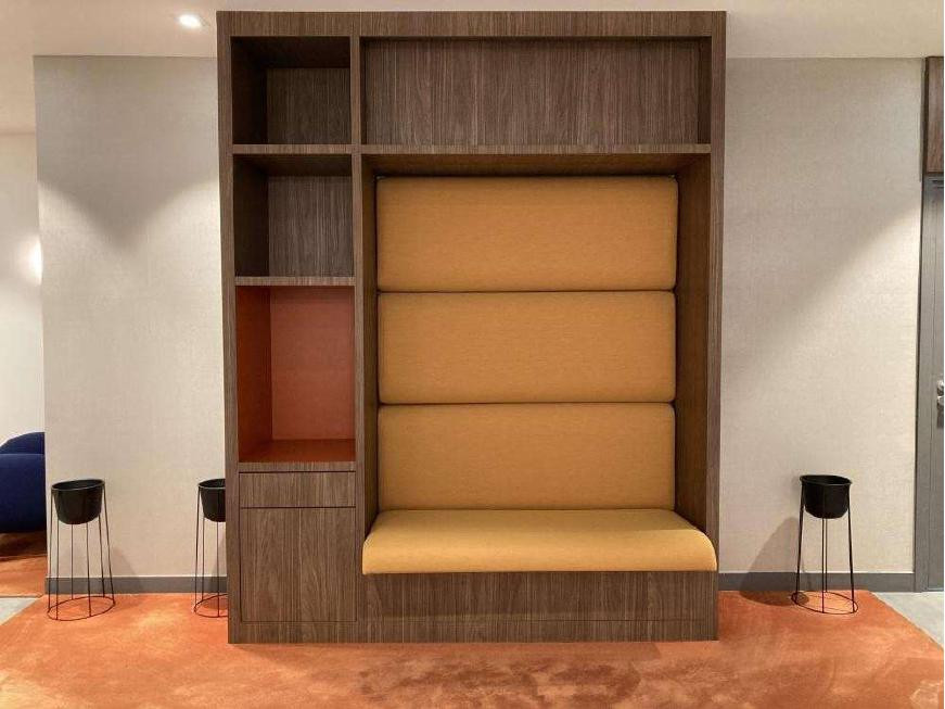 
                                                Location
                                                 Location Bureaux Paris 75016