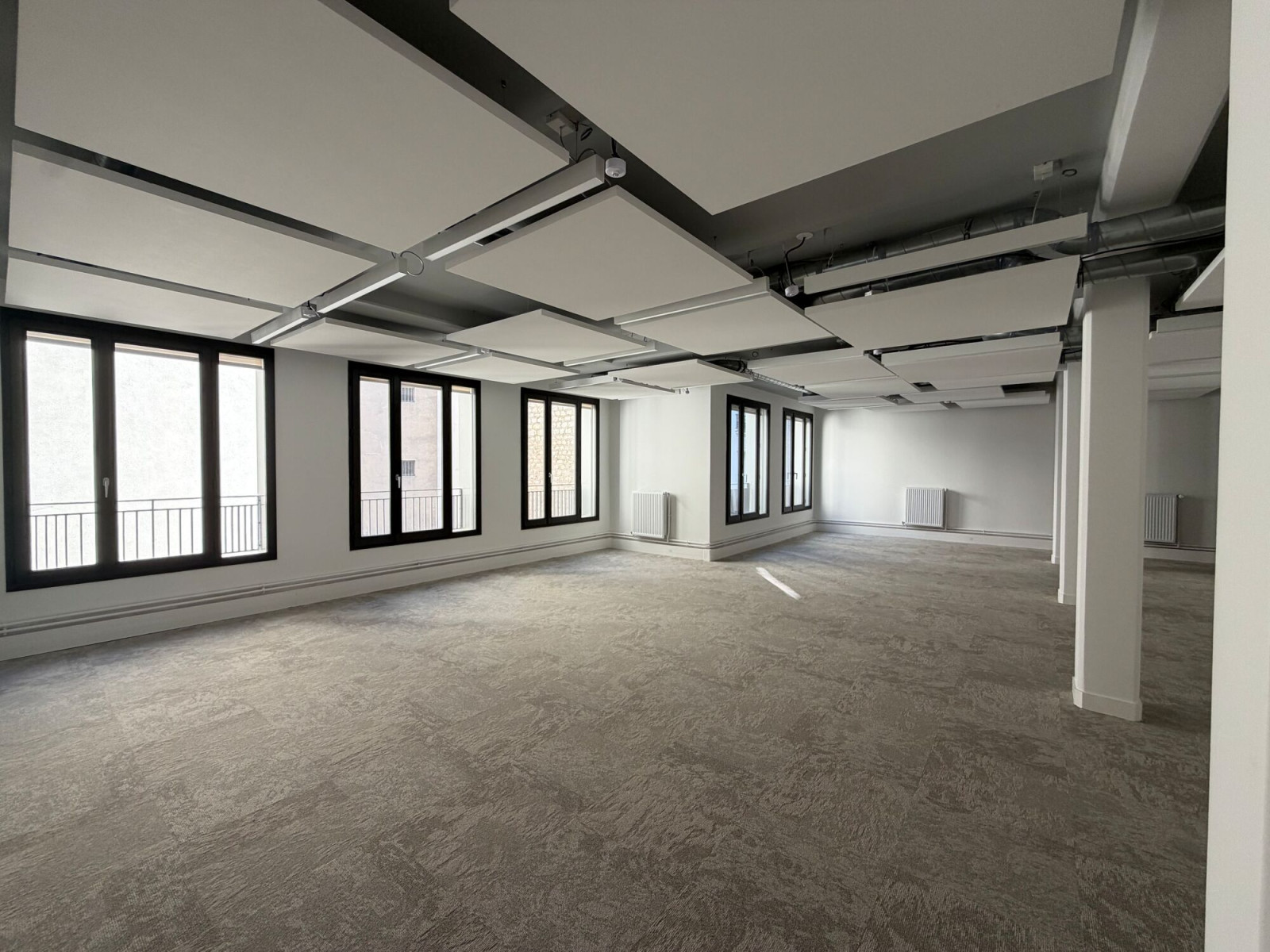 
                                                Location
                                                 Location Bureaux Paris 75017