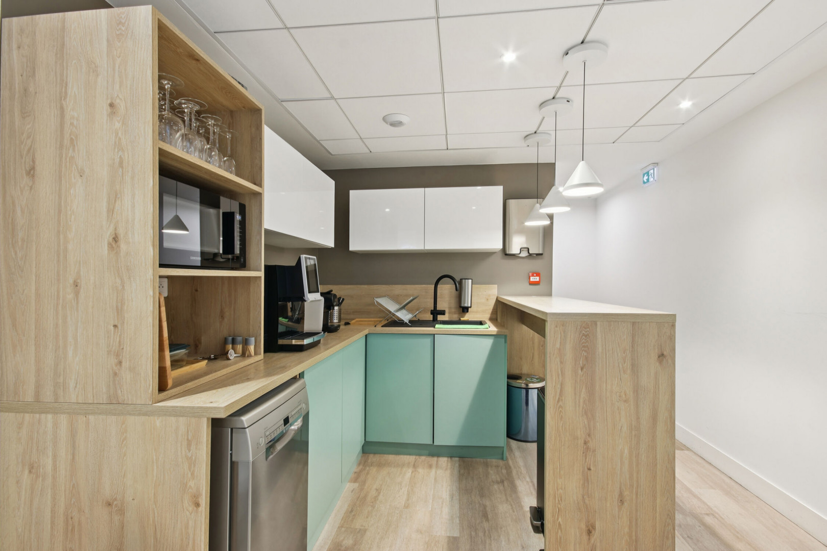 
                                                Location
                                                 Location Bureaux Paris 75017