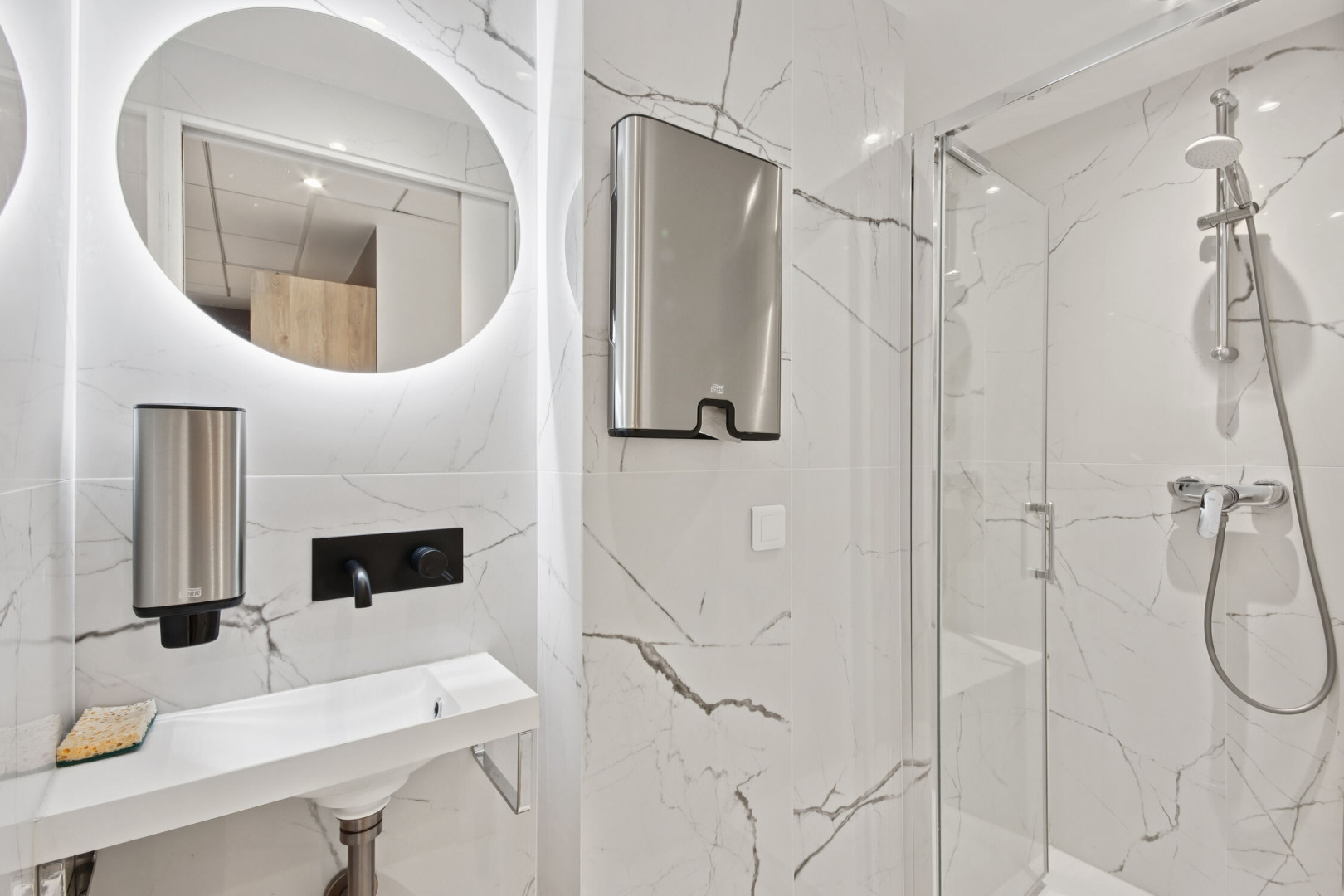 
                                                Location
                                                 Location Bureaux Paris 75017