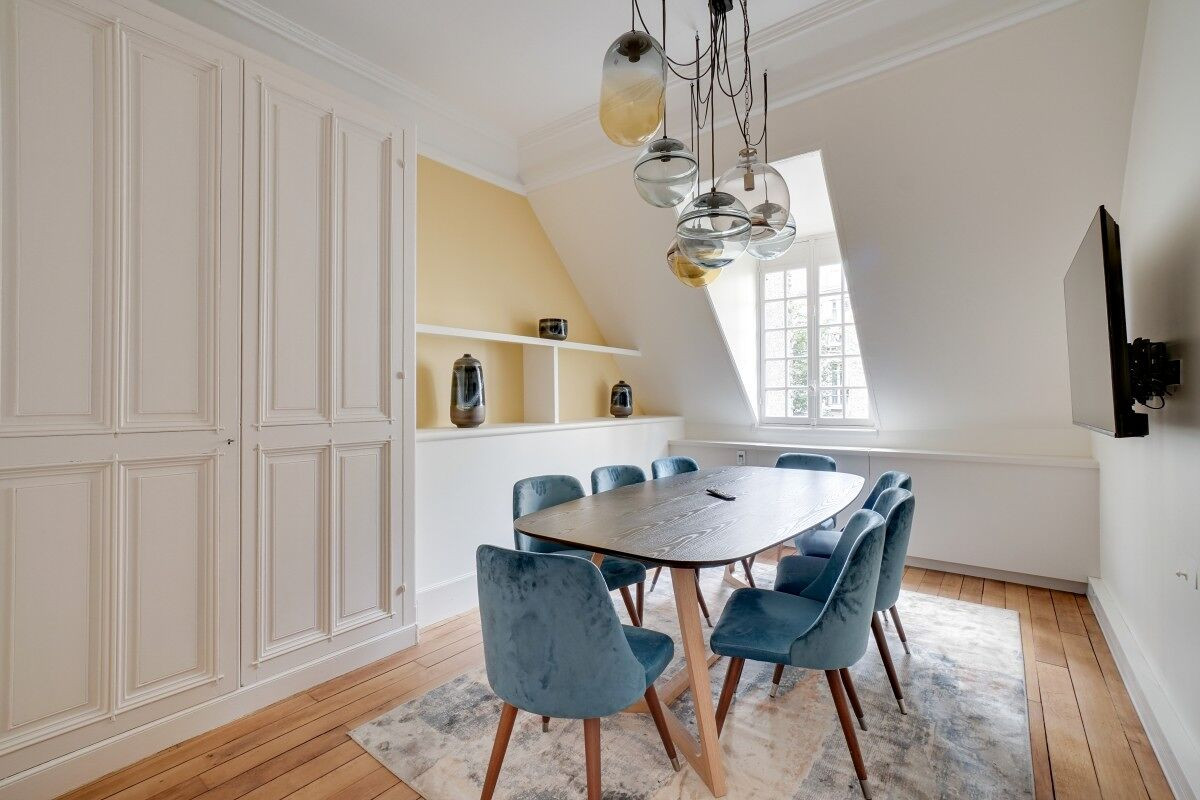 
                                                Location
                                                 Location Bureaux Paris 75017