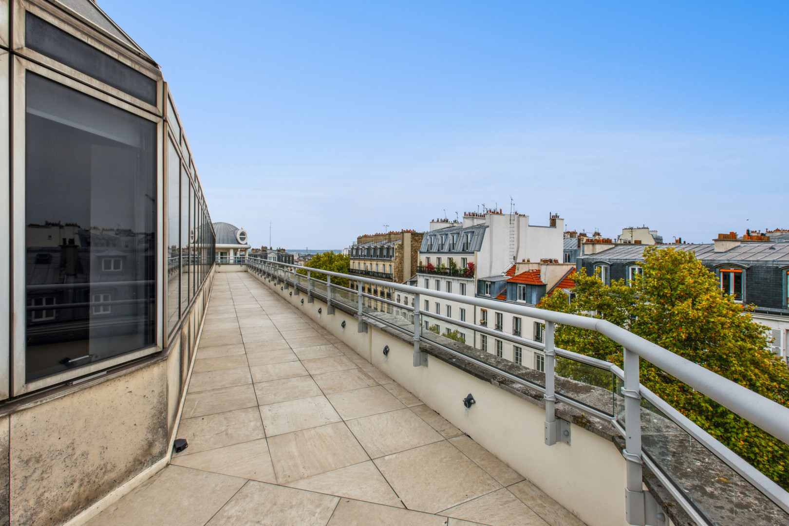 
                                                Location
                                                 Location Bureaux Paris 75017