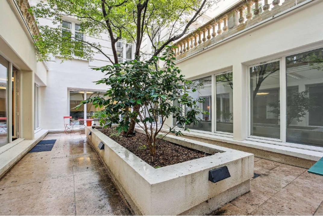 
                                                Location
                                                 Location Bureaux Paris 75017