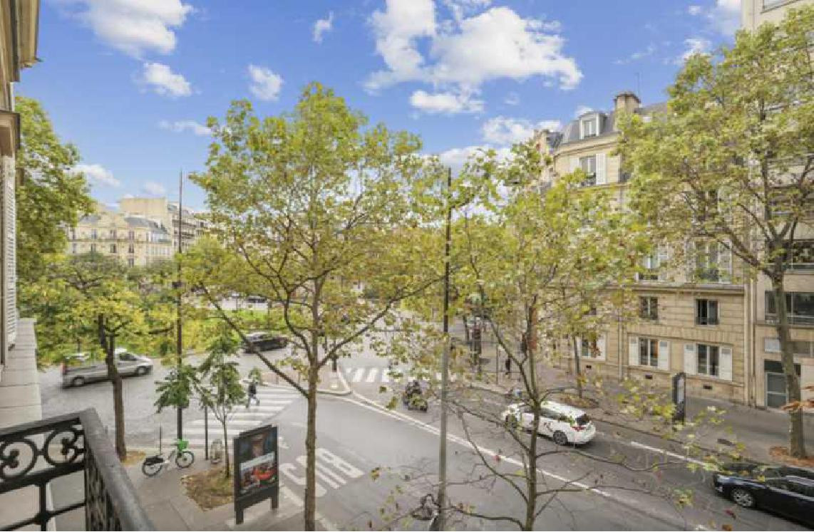 
                                                Location
                                                 Location Bureaux Paris 75017