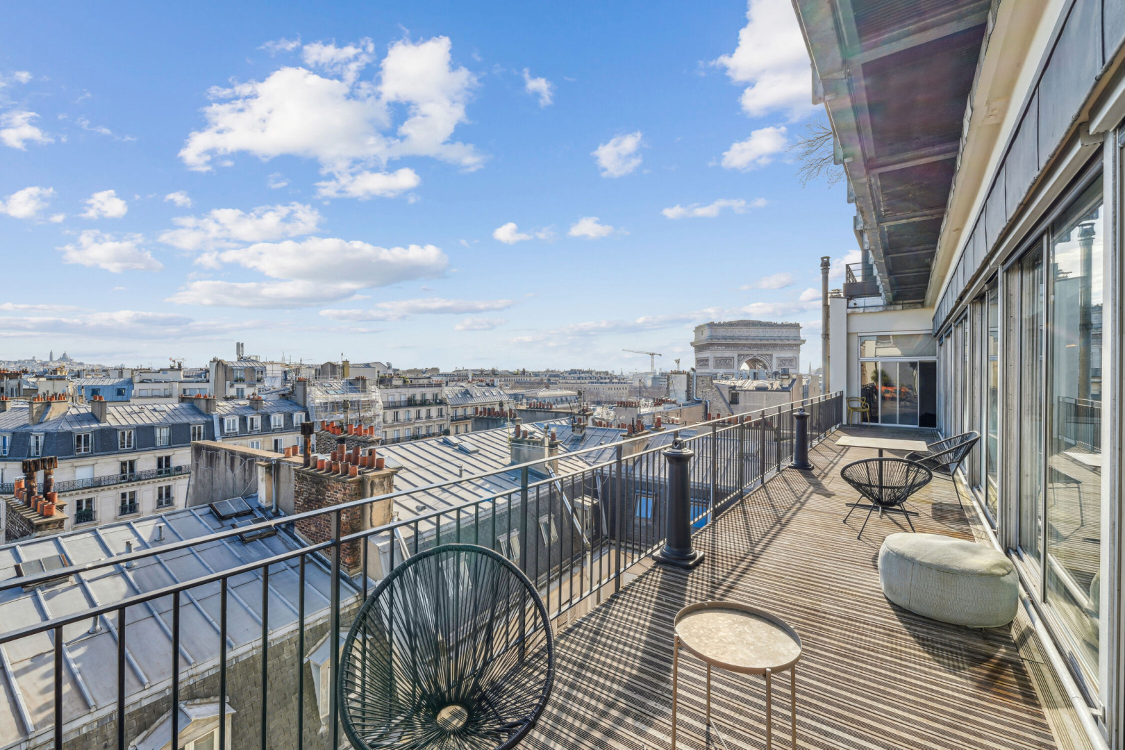 
                                                Location
                                                 Location Bureaux Paris 75017