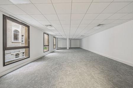 
                                                Location
                                                 Location Bureaux Paris 75017