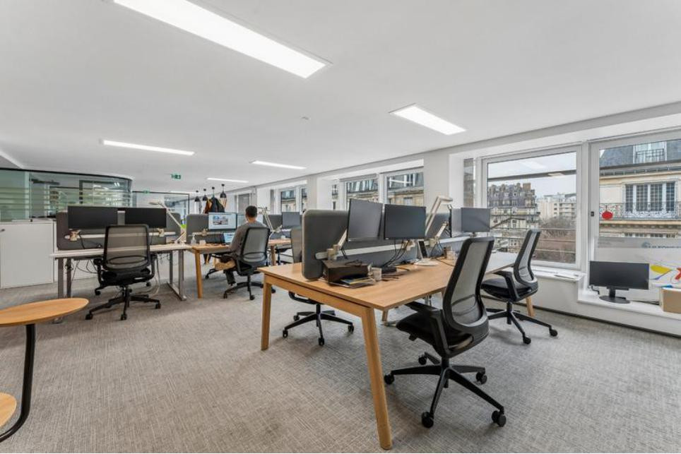 
                                                Location
                                                 Location Bureaux Paris 75017