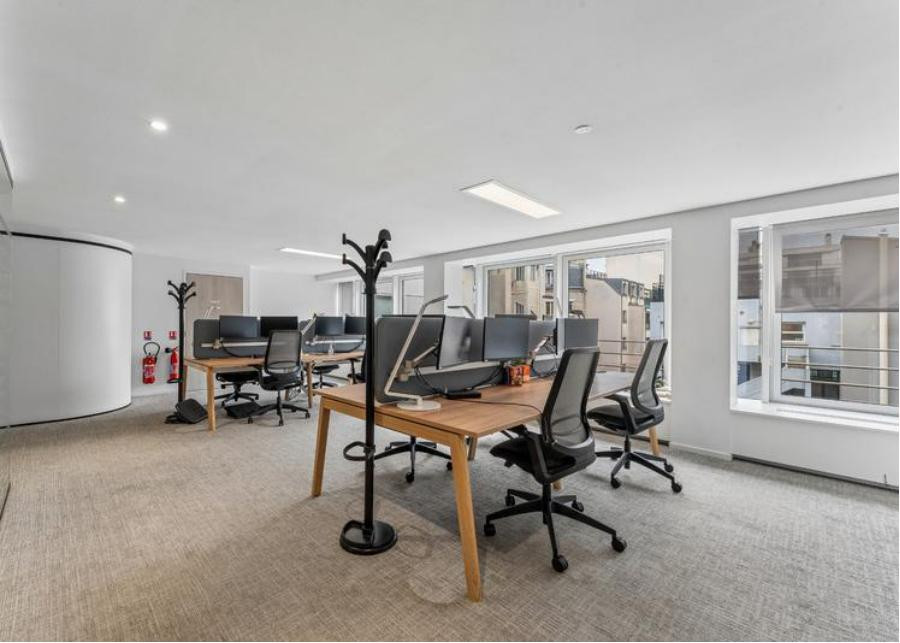 
                                                Location
                                                 Location Bureaux Paris 75017