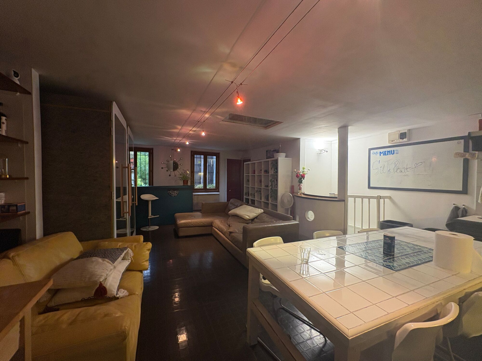 
                                                Location
                                                 Location Bureaux Paris 75018