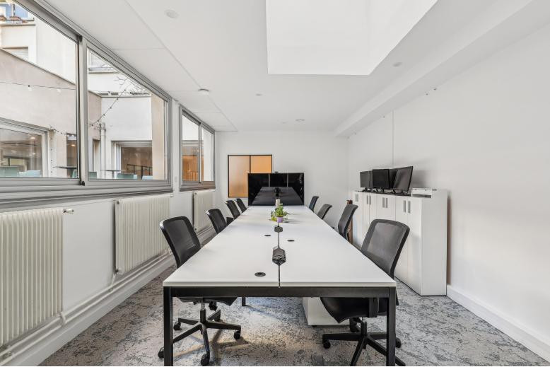 
                                                Location
                                                 Location Bureaux Paris 75018