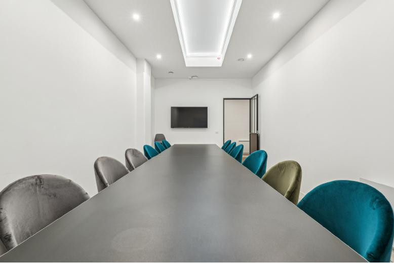 
                                                Location
                                                 Location Bureaux Paris 75018