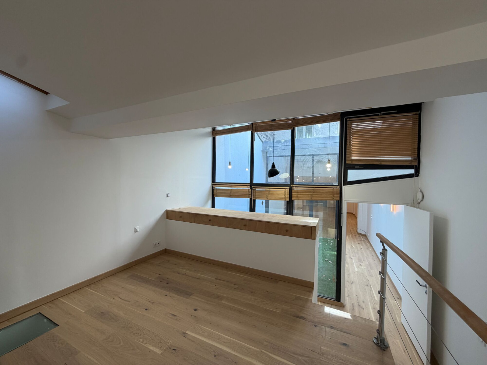 
                                                Location
                                                 Location Bureaux Paris 75018