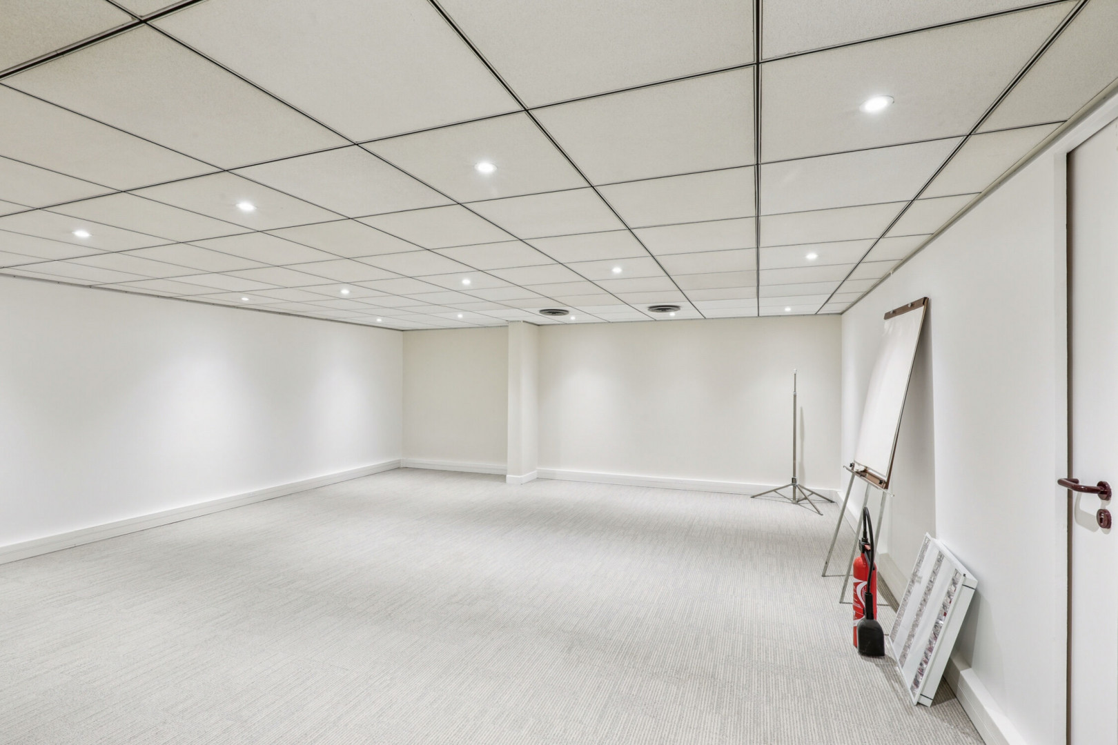 
                                                Location
                                                 Location Bureaux Paris 75019