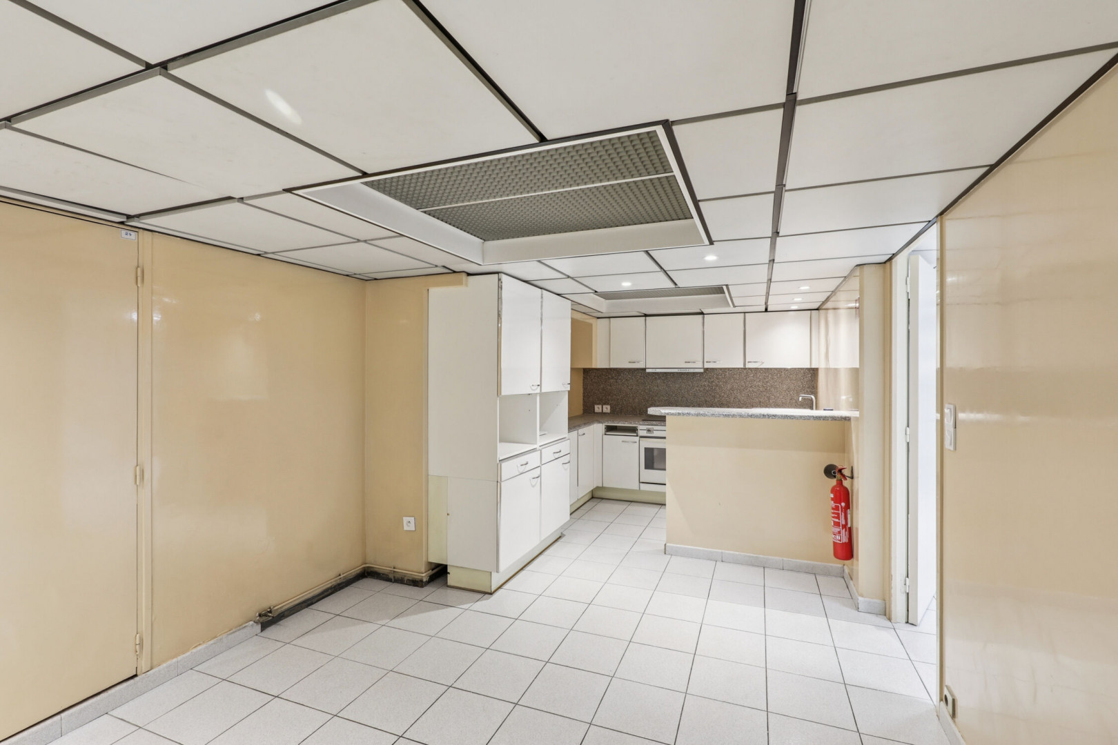 
                                                Location
                                                 Location Bureaux Paris 75019