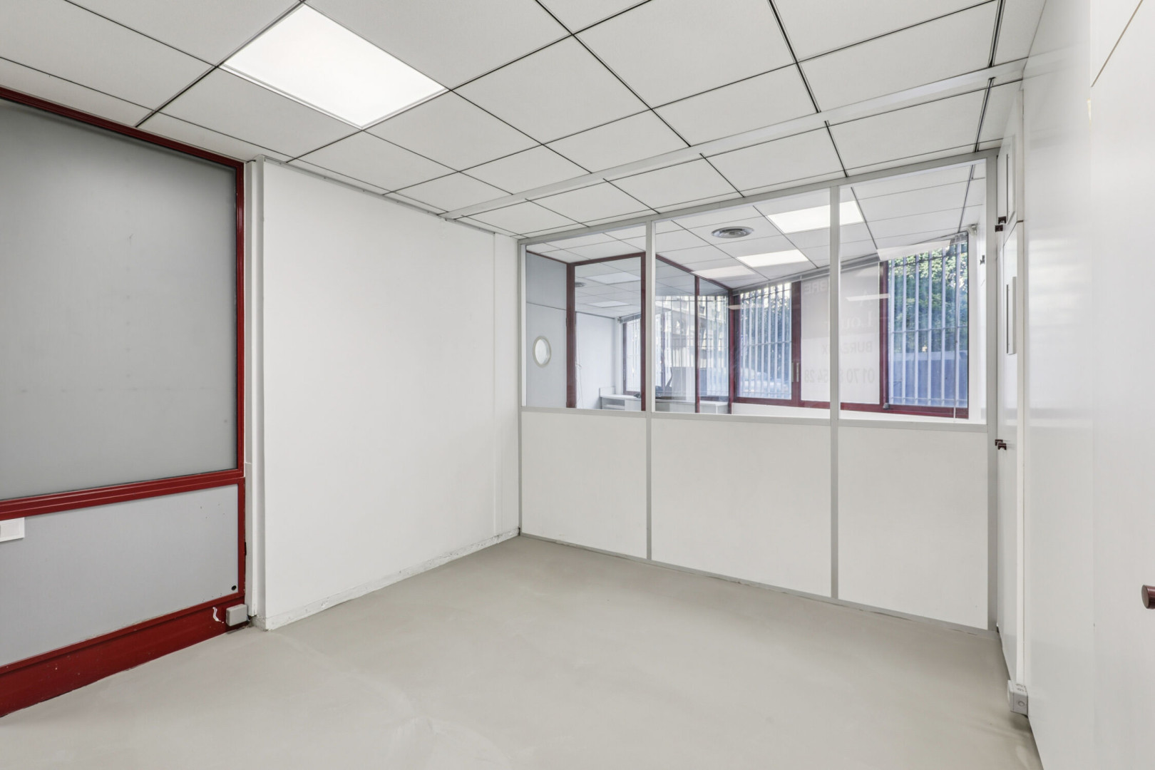 
                                                Location
                                                 Location Bureaux Paris 75019