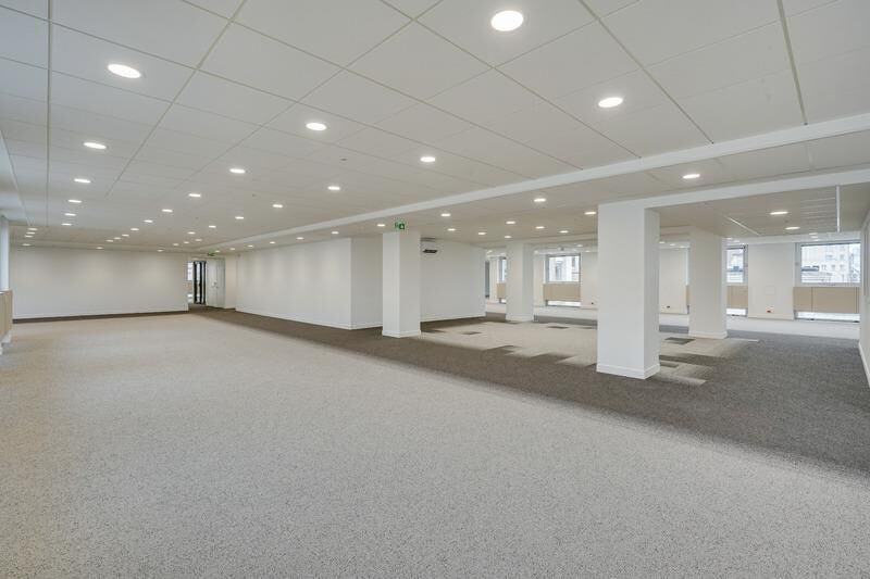 
                                                Location
                                                 Location Bureaux Paris 75019