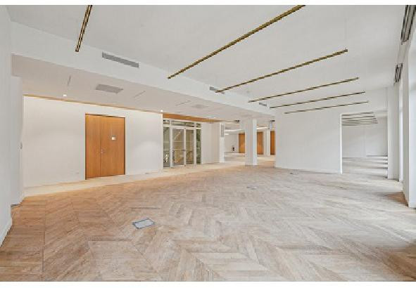 
                                                Location
                                                 Location Bureaux Paris 75116