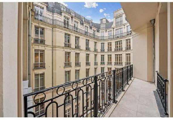 
                                                Location
                                                 Location Bureaux Paris 75116