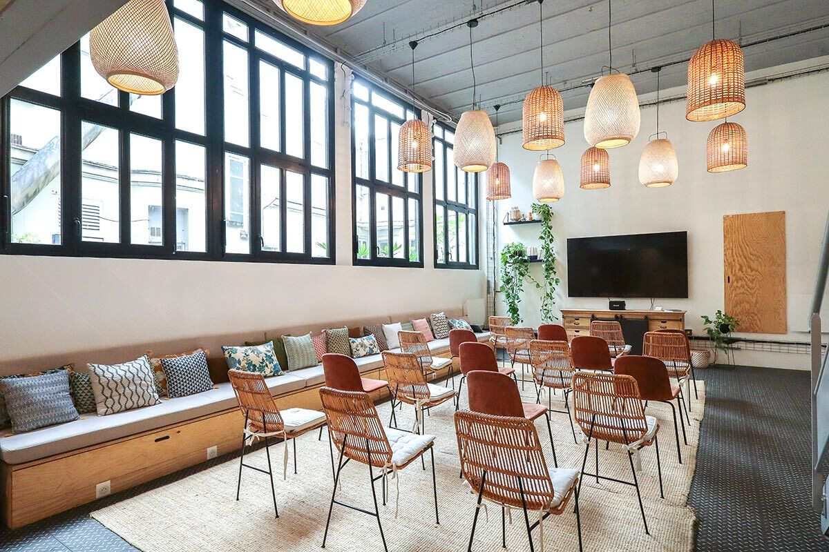 
                                                Location
                                                 Location Bureaux Paris 75116