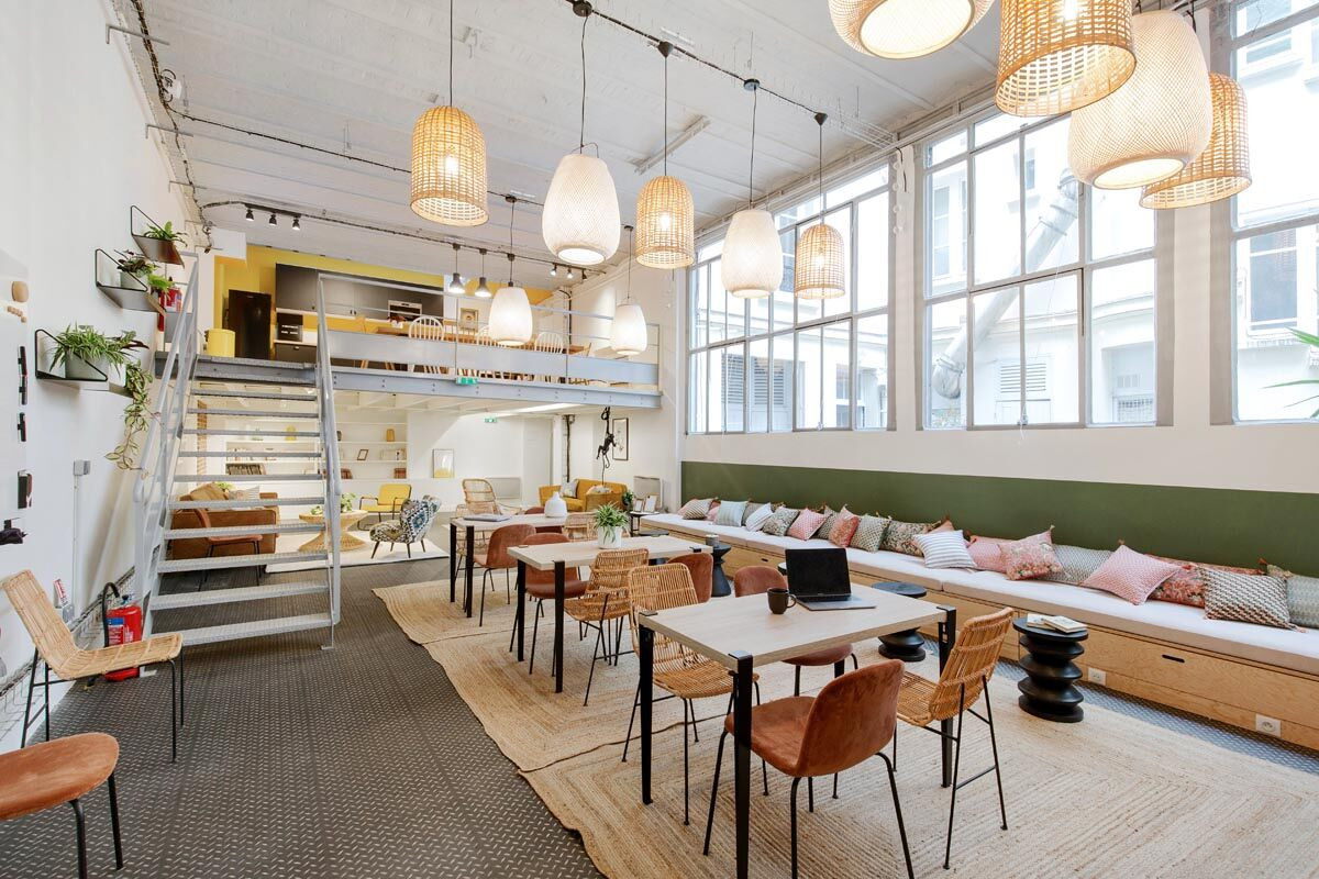 
                                                Location
                                                 Location Bureaux Paris 75116