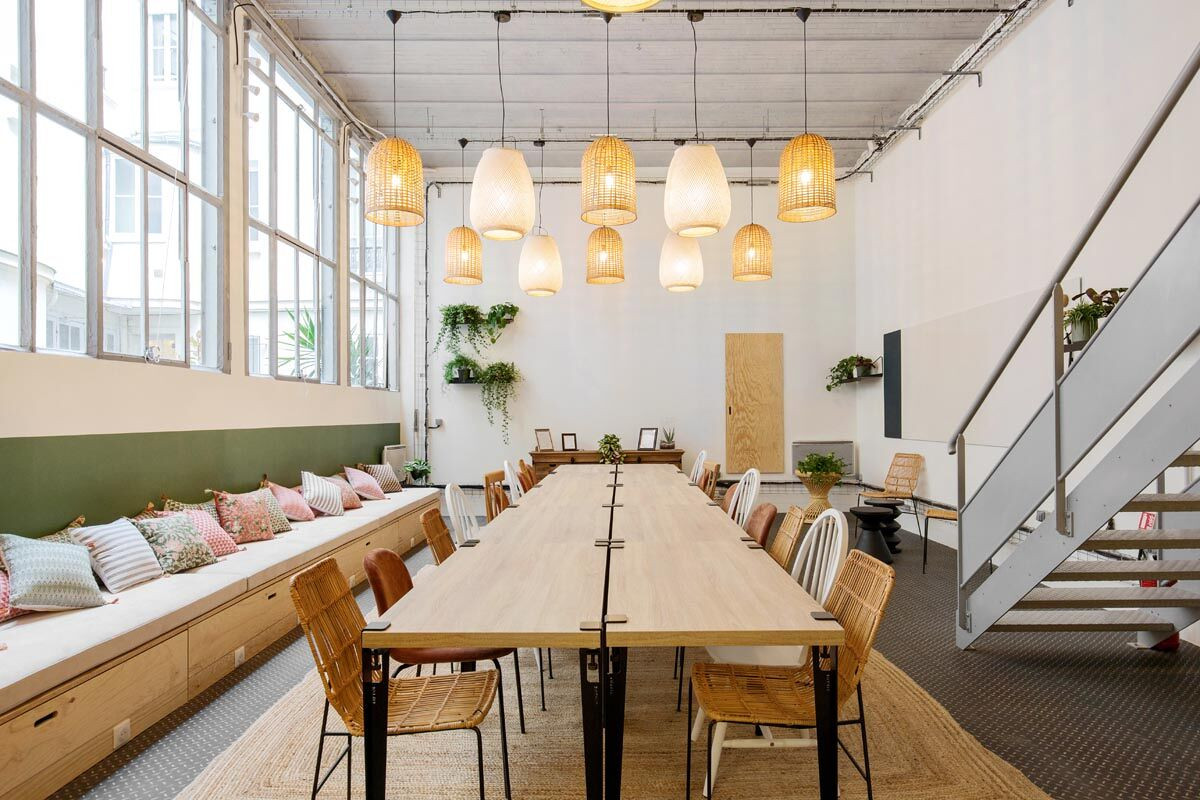 
                                                Location
                                                 Location Bureaux Paris 75116
