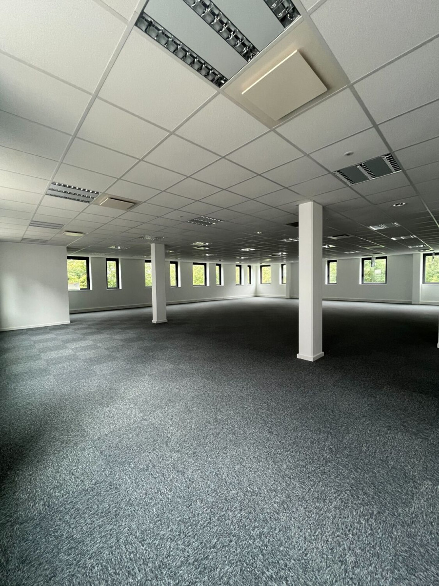 
                                                Location
                                                 Location Bureaux Saint-Herblain 44800