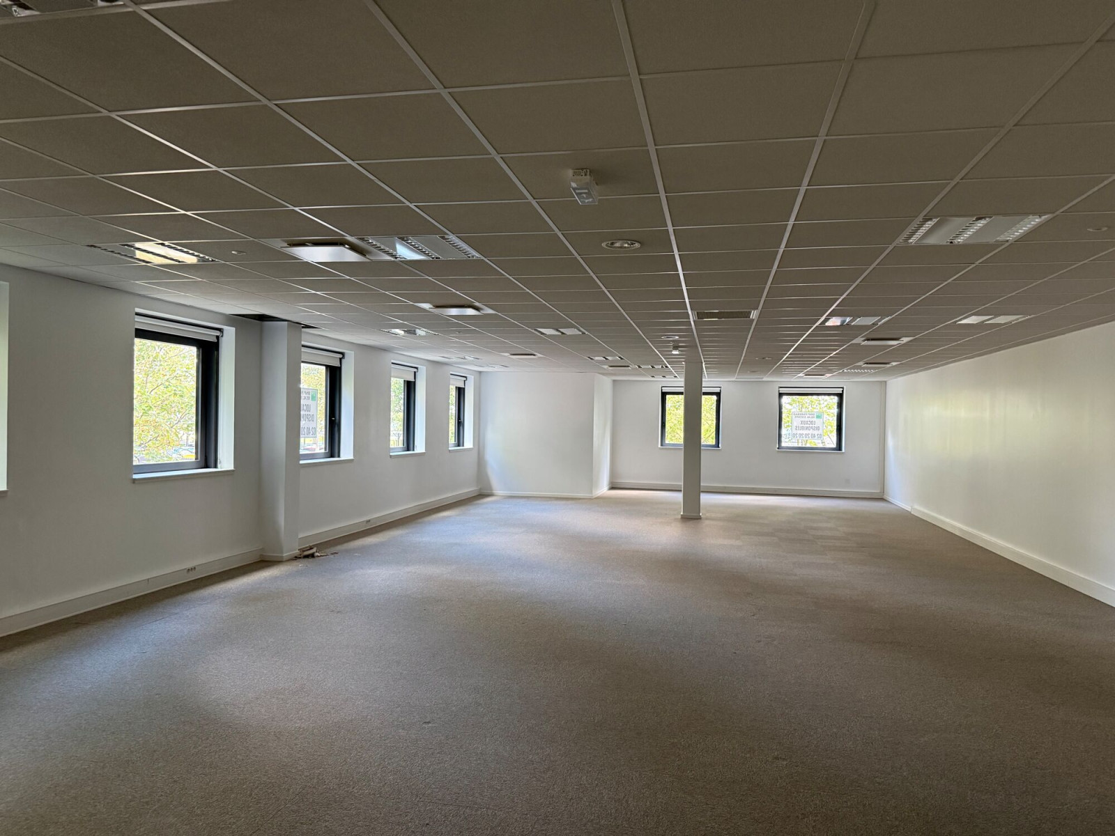 
                                                Location
                                                 Location Bureaux Saint-Herblain 44800